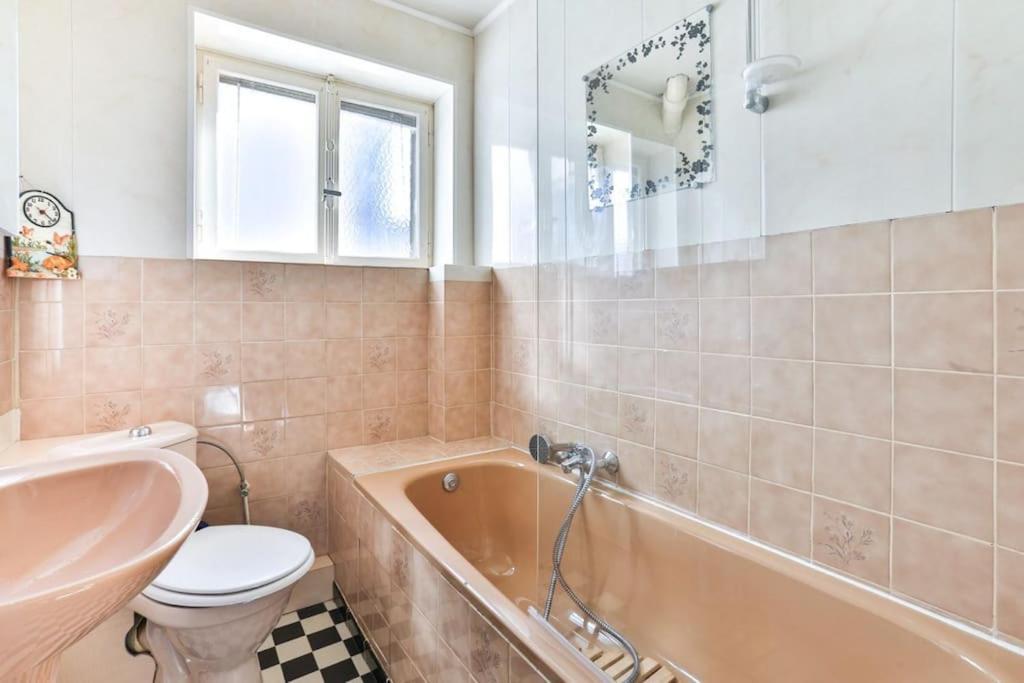 Tres Moderne Et Cosy, Proche Centre-ville, Centre Apartment